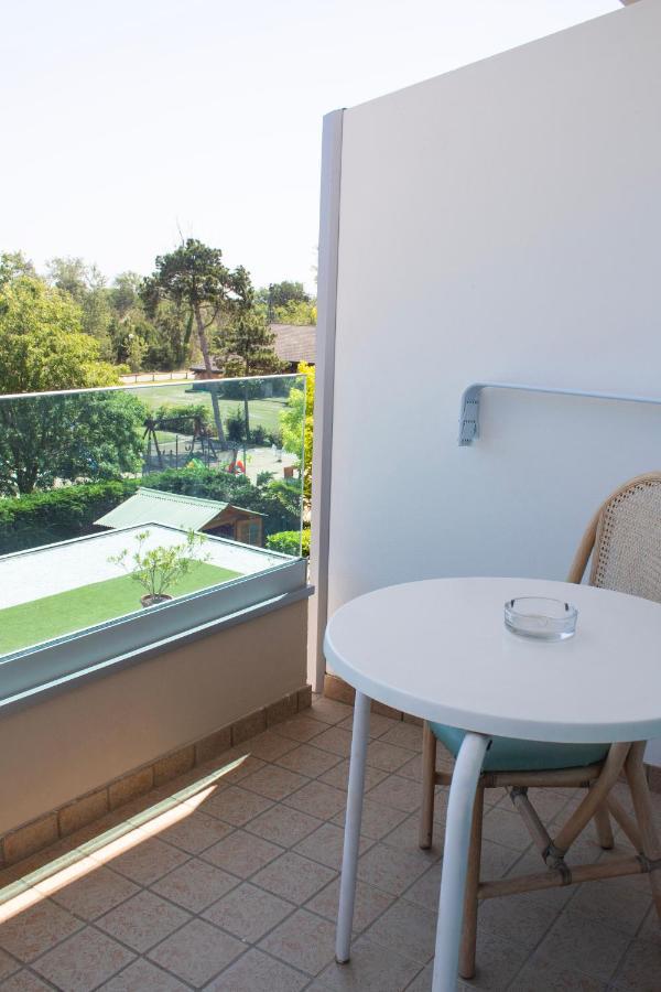 Hotel Hiki 3 Superior Bibione Zewnętrze zdjęcie