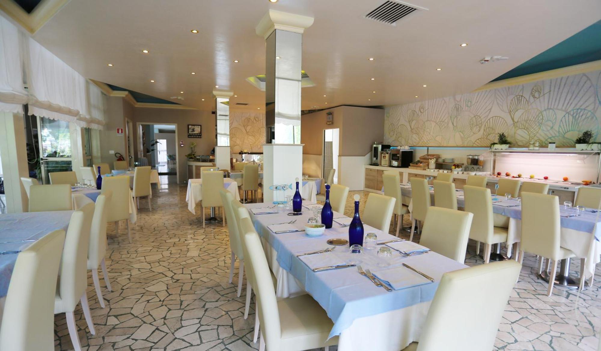 Hotel Hiki 3 Superior Bibione Zewnętrze zdjęcie