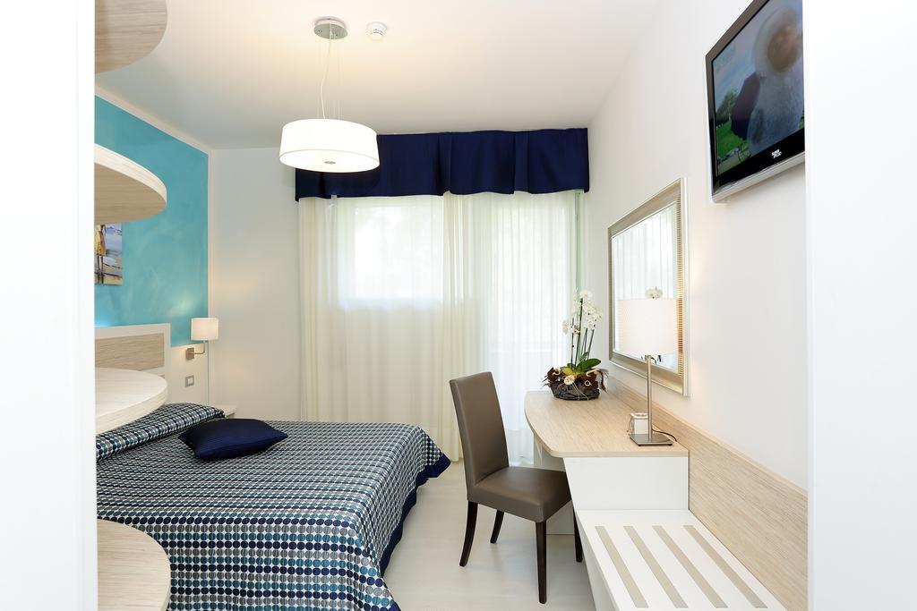 Hotel Hiki 3 Superior Bibione Zewnętrze zdjęcie
