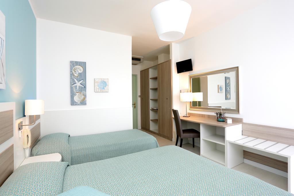 Hotel Hiki 3 Superior Bibione Zewnętrze zdjęcie