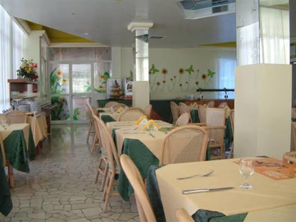 Hotel Hiki 3 Superior Bibione Zewnętrze zdjęcie